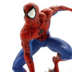 figurine spiderman plan zoomé